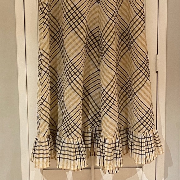 GANNI Shirred checked cotton-blend seersucker maxi dress - Picture 6 of 6